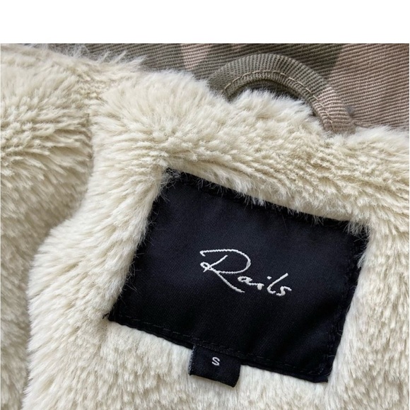 Rails Whitaker Sage Camo Faux Fur Jacket - Picture 6 of 6